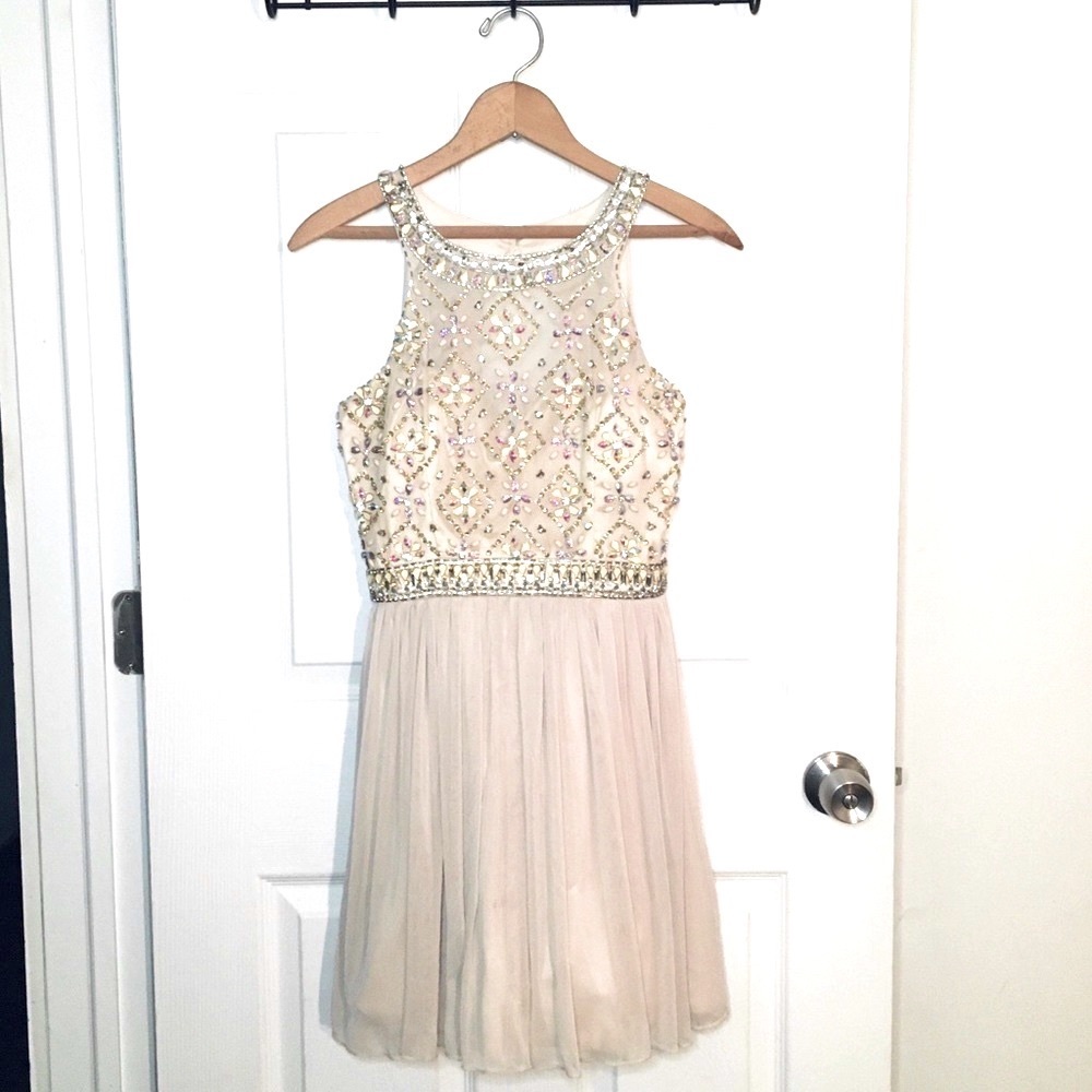 light pink floor length dress A-Line Sweetheart Neck Off Shoulder Prom With black cocktail dress for wedding Dress style:Strapless Mermaid Hoco Dresses Charming